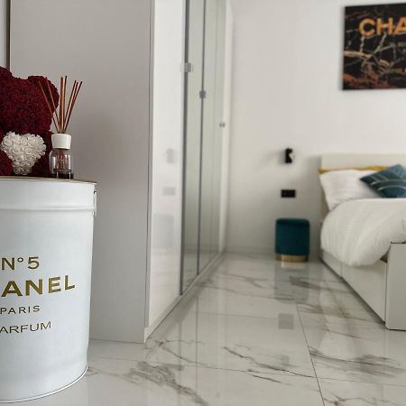 Maison Chanel ミラノ エクステリア 写真